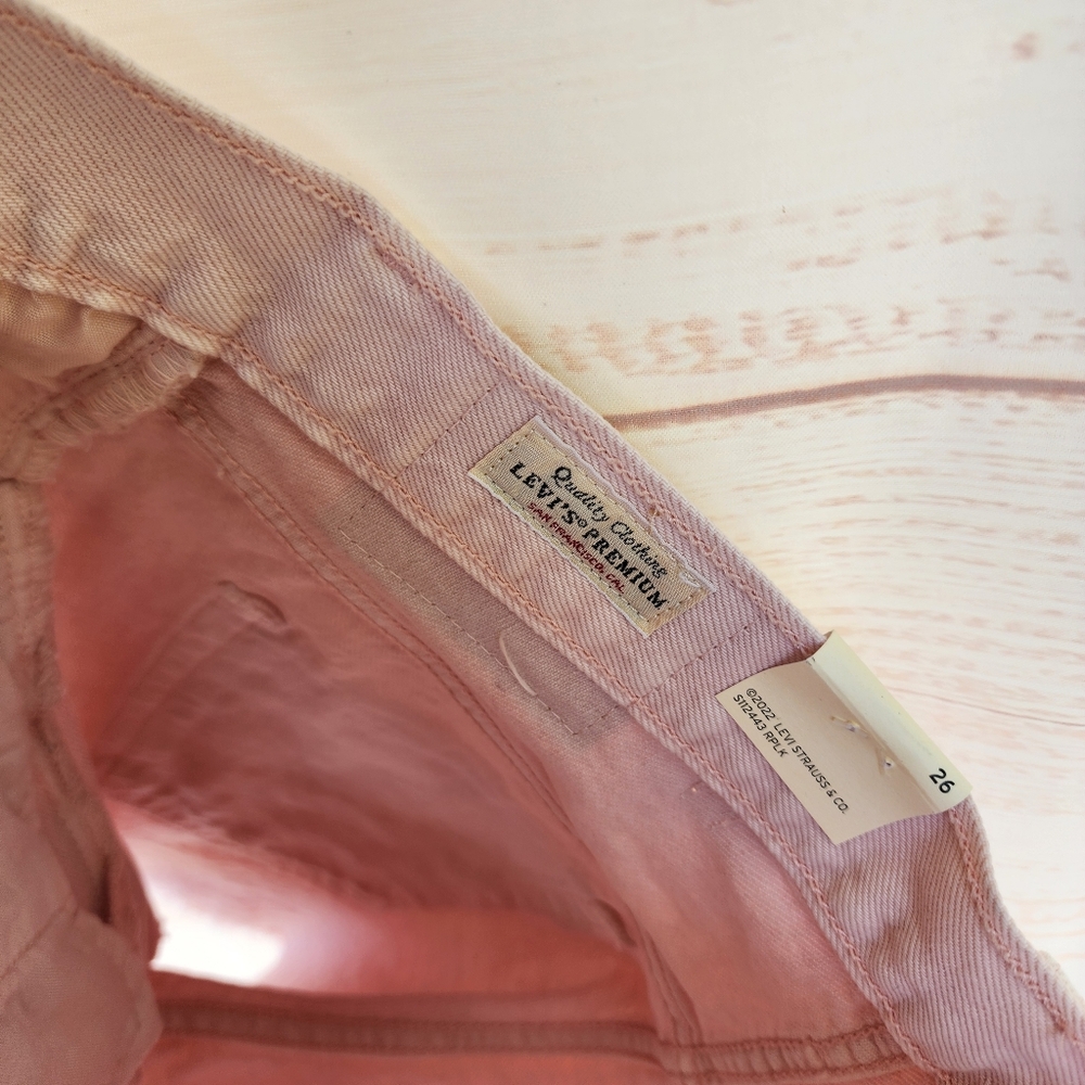 Levi's 501 Mauve Pink Denim Shorts - Picture 12 of 13